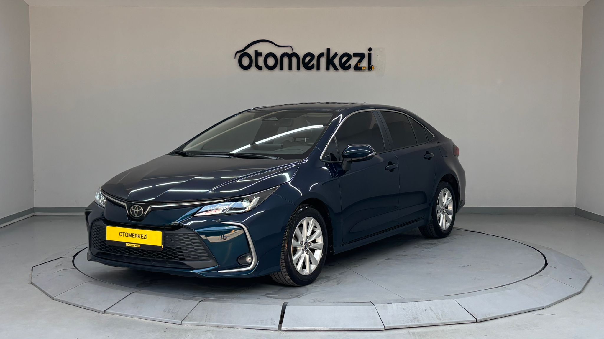 TOYOTA COROLLA 1